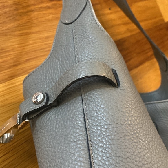 Peter Kent Women’s Gray Leather Bag OS - Picture 4 of 9